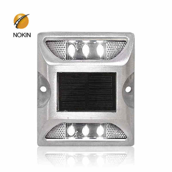 White Urban Road Solar Studs Manufacturer